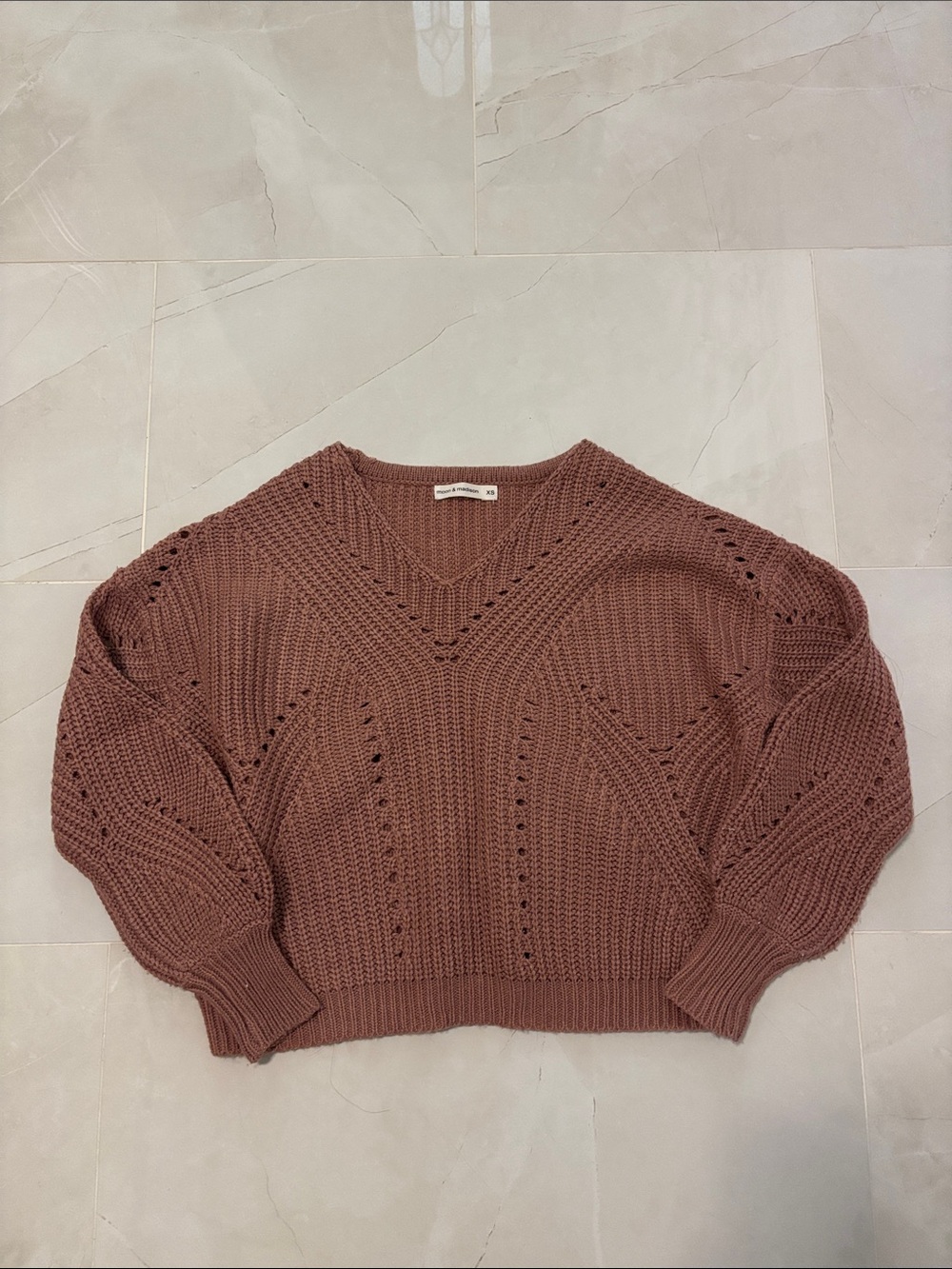 moon & madison V-Neck Chunky Knit Sweater - Dusty Rose